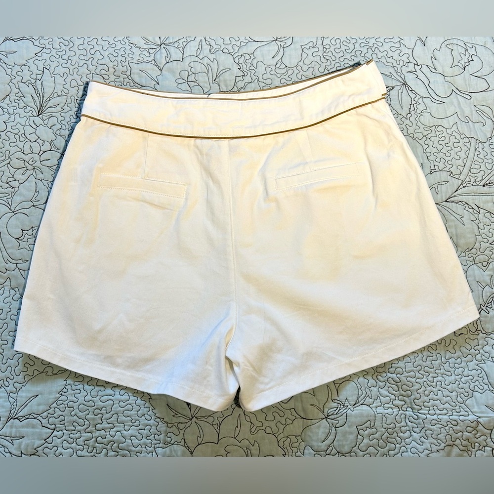 GILLI White Cotton and Tan Piping  Self Tie Belted Preppy Dress Shorts Sz L - Picture 7 of 12